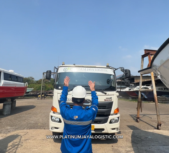 Moving Yacht from Jakarta to Benoa
