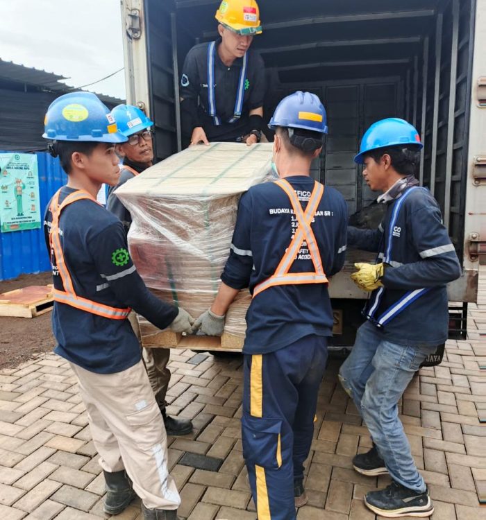 Jasa Ekspor Baju Bekasi