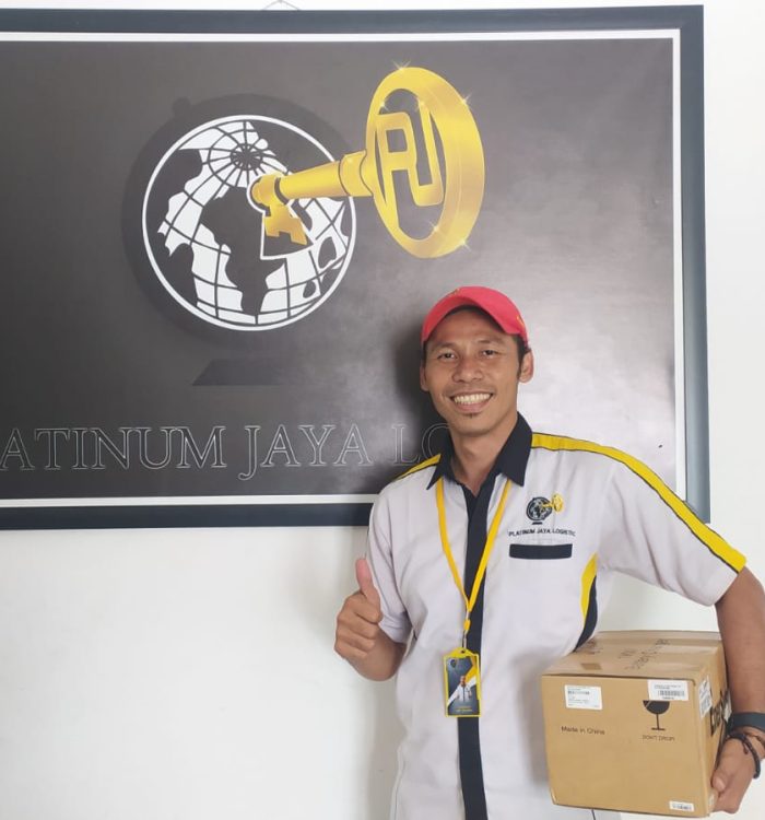 Courier Service of Platinum Jaya Logistic